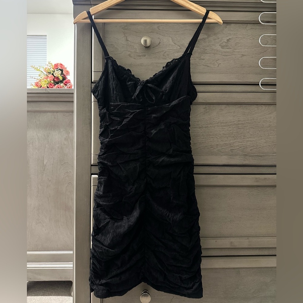 H&M Elegant Black Ruched Dress